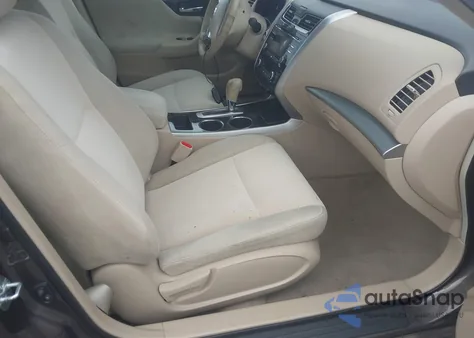 2013 Nissan Altima 2.5 Sv z USA, uszkodzony, nr VIN 1N4AL3AP7DN491707